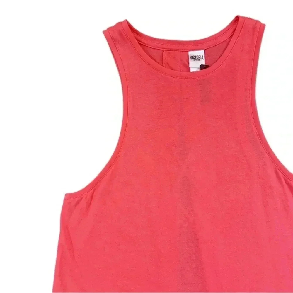 NWT Victoria Sport Tank Top